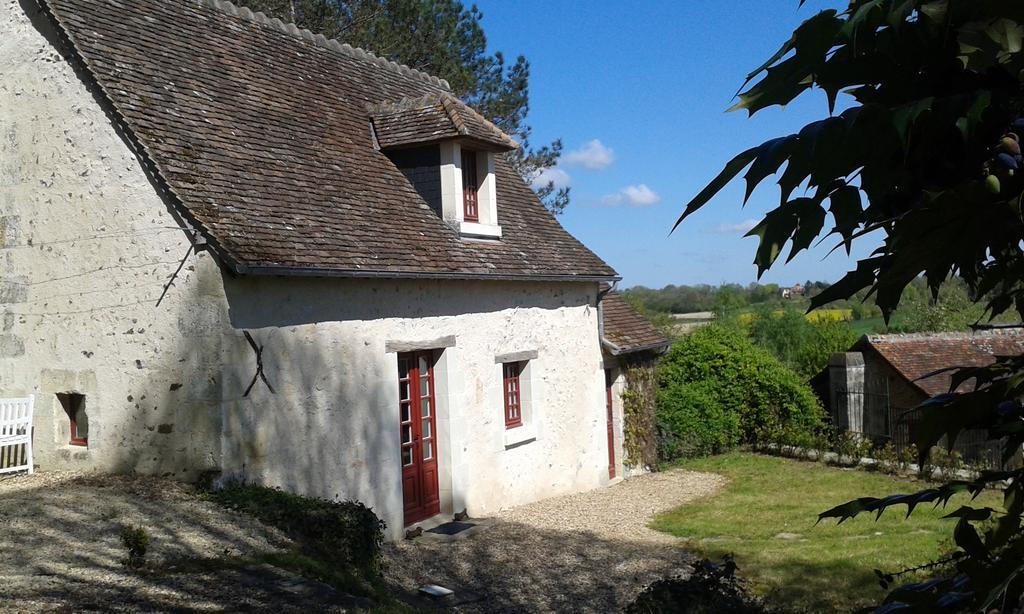 Gîte De Serre Le Grand-Pressigny Exterior foto